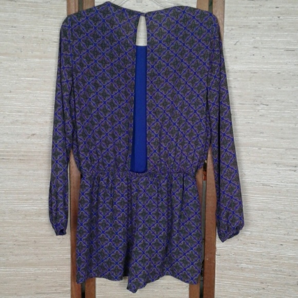 Lucca Couture open back long sleeve romper M - Picture 3 of 8